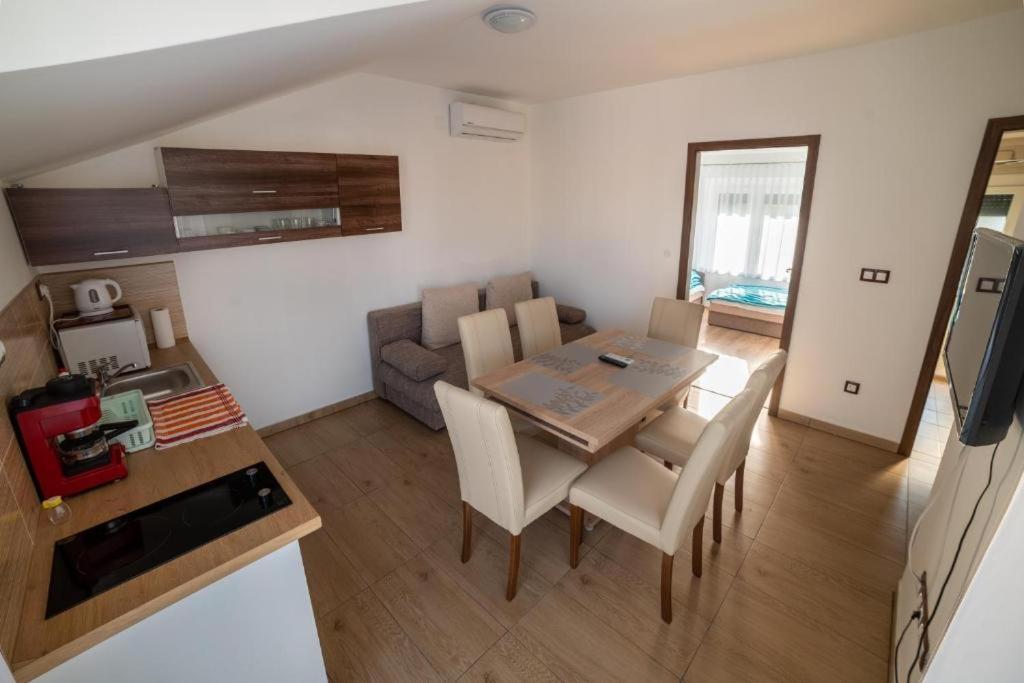 Golden Beach Apartments Siófok Exterior foto